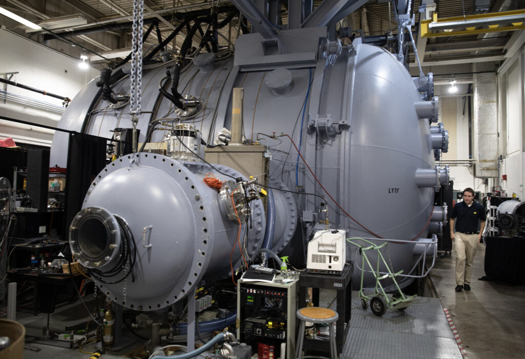 The chamber where prof. Benjamin Jorns’ team tests the new Hall plasma thruster at the PEPL lab on the University of Michigan’s North Campus. Image credit: Marcin Szczepanski/Lead Multimedia Storyteller, University of Michigan College of Engineering