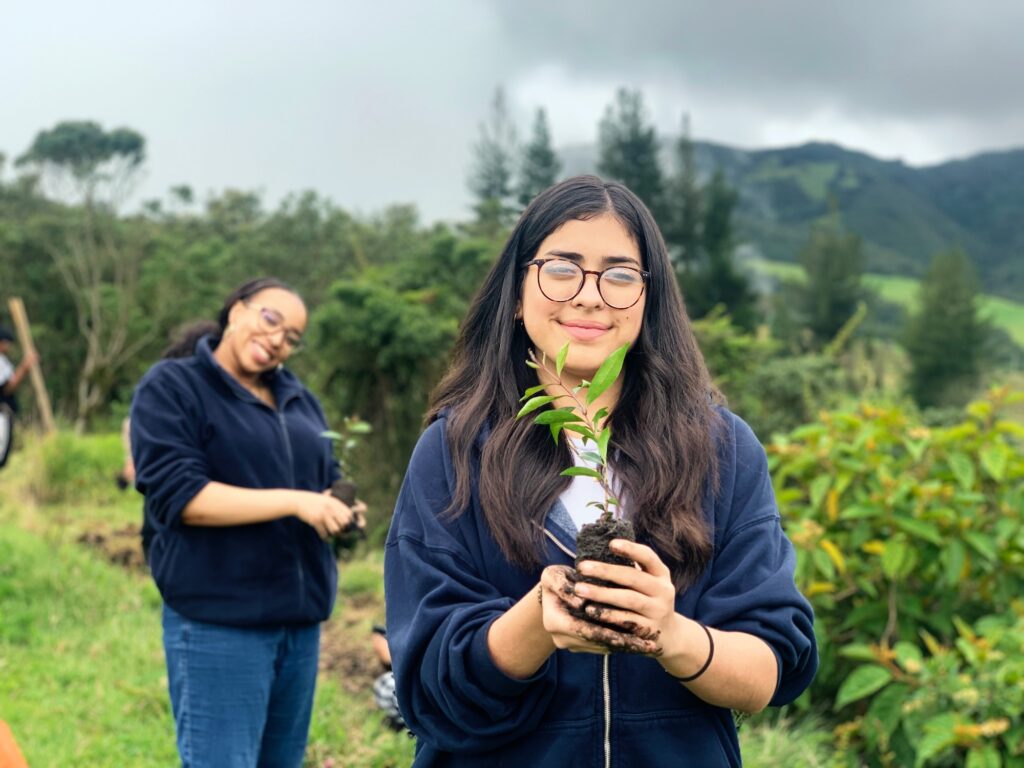 U-M students in a rural high school in Otavalo (Maria Fernanda Aguilar Lopez).