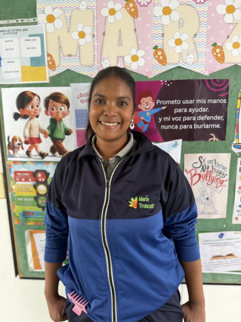 English teacher, Melissa Muñoz. Image credit: Janis Carrion-Paute and Fernanda Pires